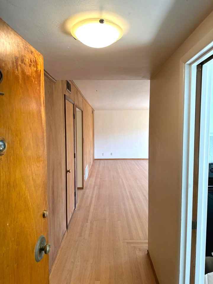 450 Merritt - Photo 2 of 21