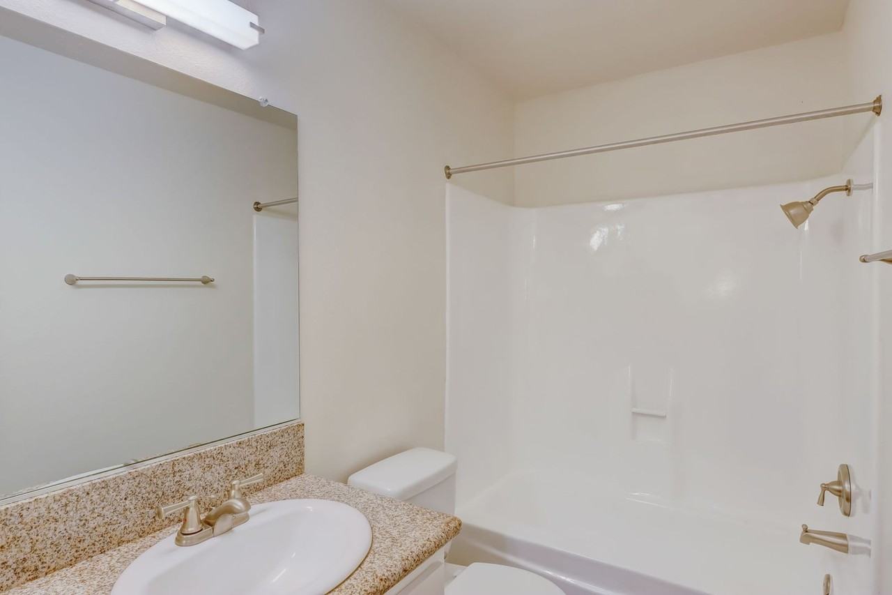 Arbor Park Apartments - Photo 6 of 42