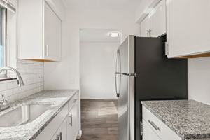 featured image of 1031 Emerson St