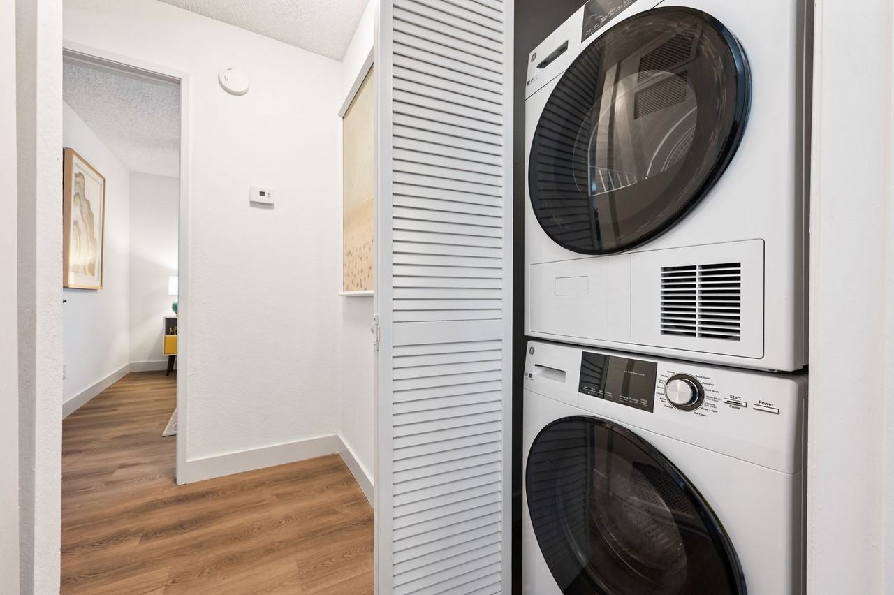 1455 E. Katie Ave. - Photo 5 of 50