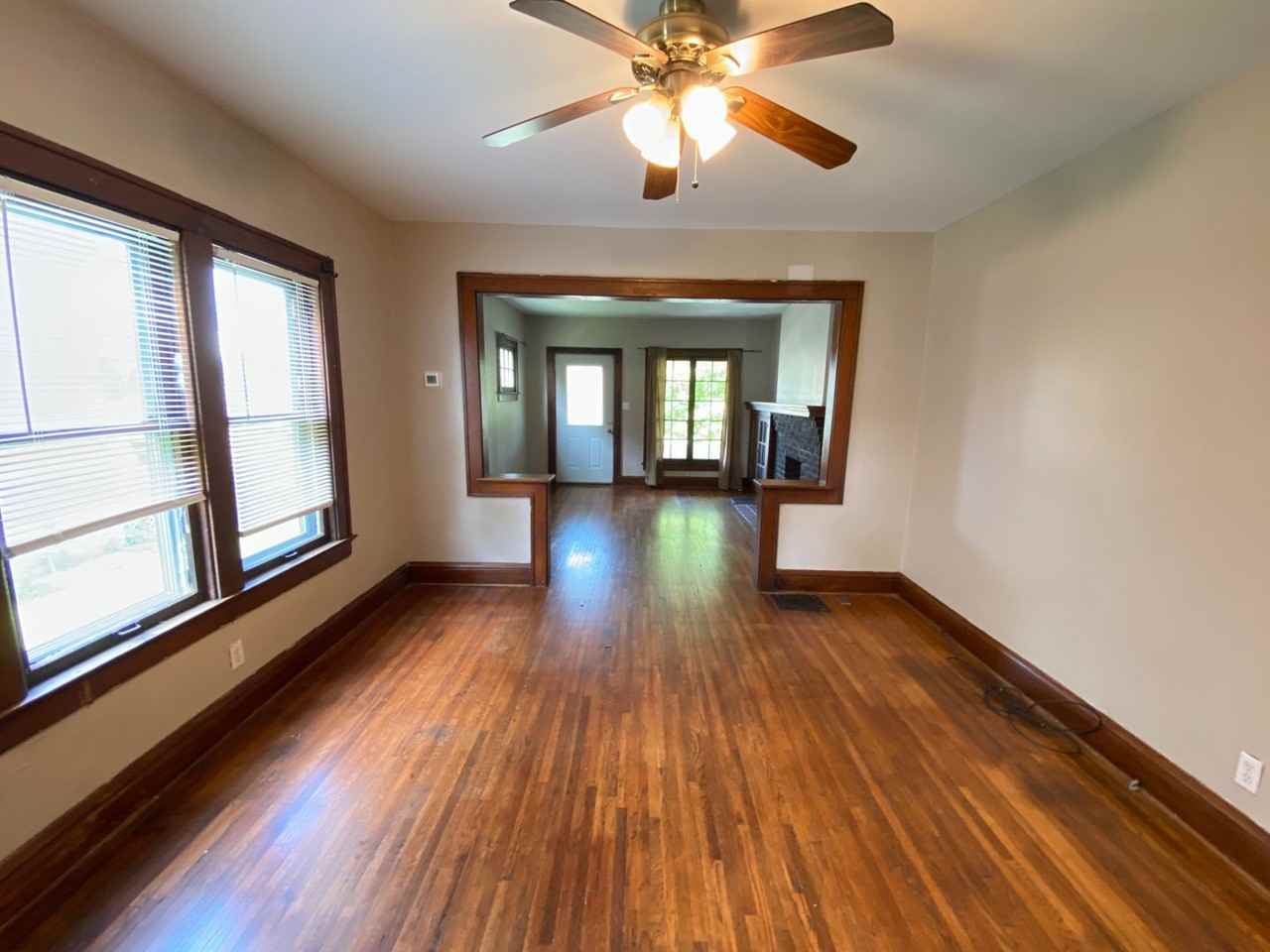 E Hudson St 117-119 NSLLC - Photo 3 of 11