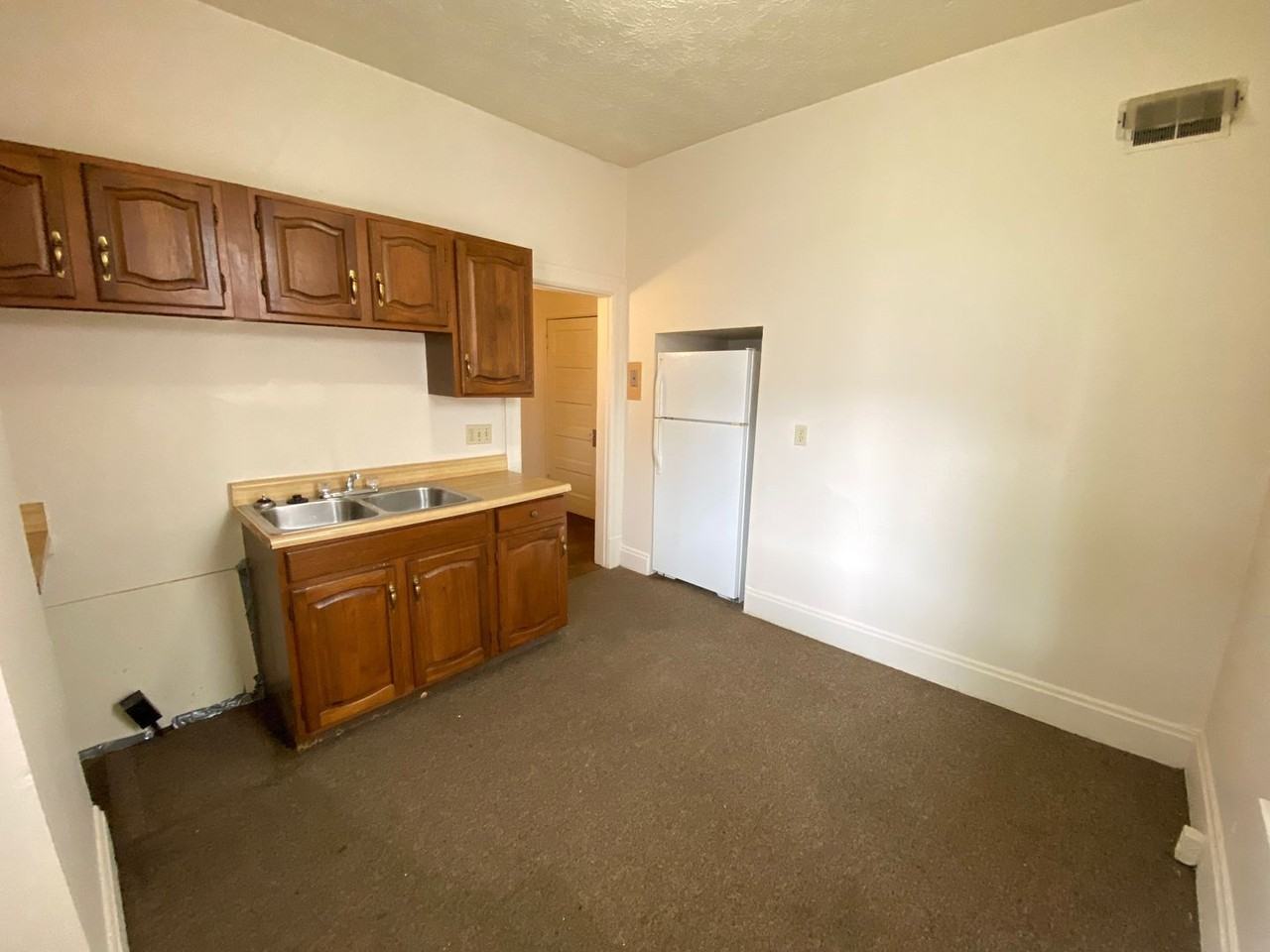 Summit St 1722 GW2 - Photo 5 of 15