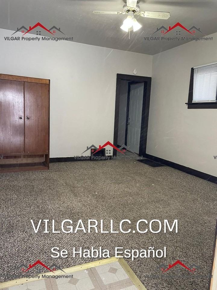 828 Wilcox St. - Photo 3 of 6