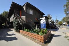 4201-05 - Photo 1 of 1