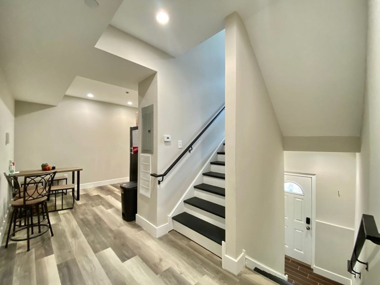 1849 N 18th St - Photo 2 of 17