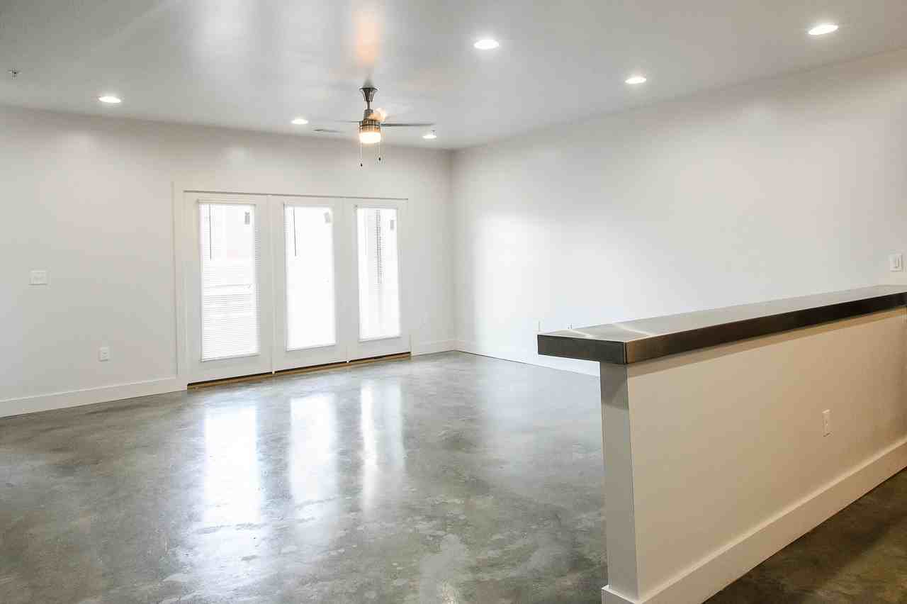 Myers Flats - Photo 3 of 25