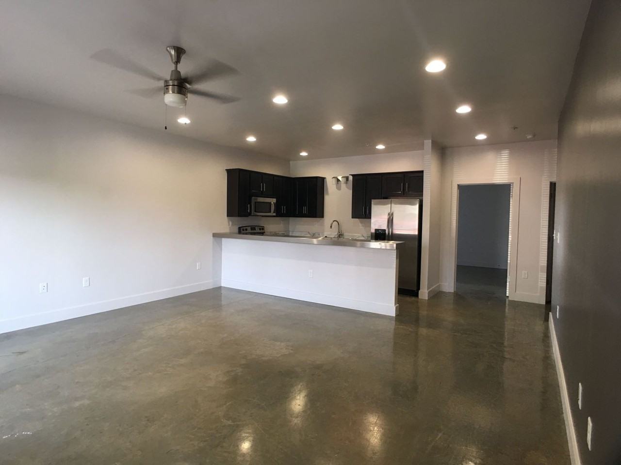 Myers Flats - Photo 4 of 25