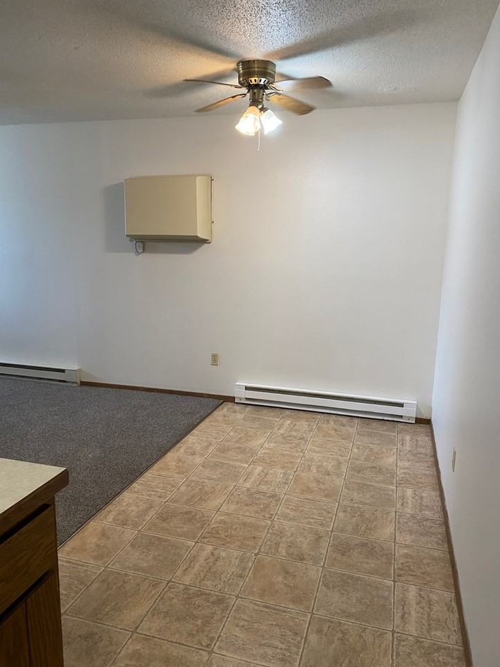 Southridge Apartments - Photo 5 of 23