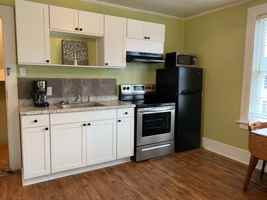 featured image of 215 S Logan St