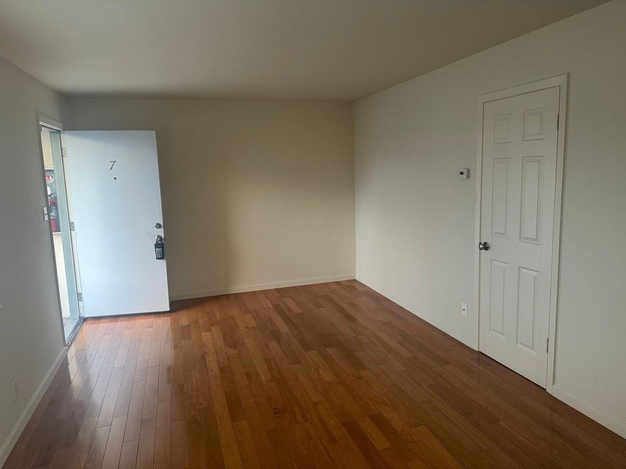 1345 El Camino Real - Photo 3 of 6