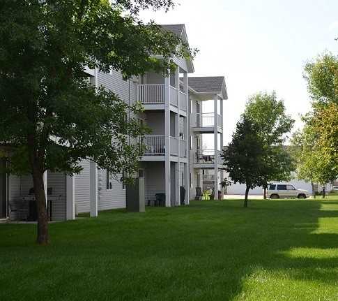 Orchid Place Apartments - Photo 2 of 6