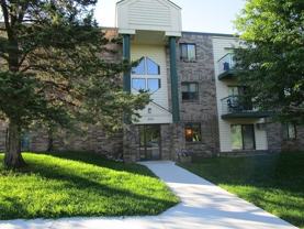 Pine Pointe Apartments - Photo 1 of 1