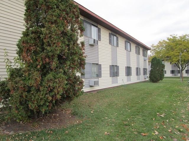 Riverview Apartments - Photo 3 of 12
