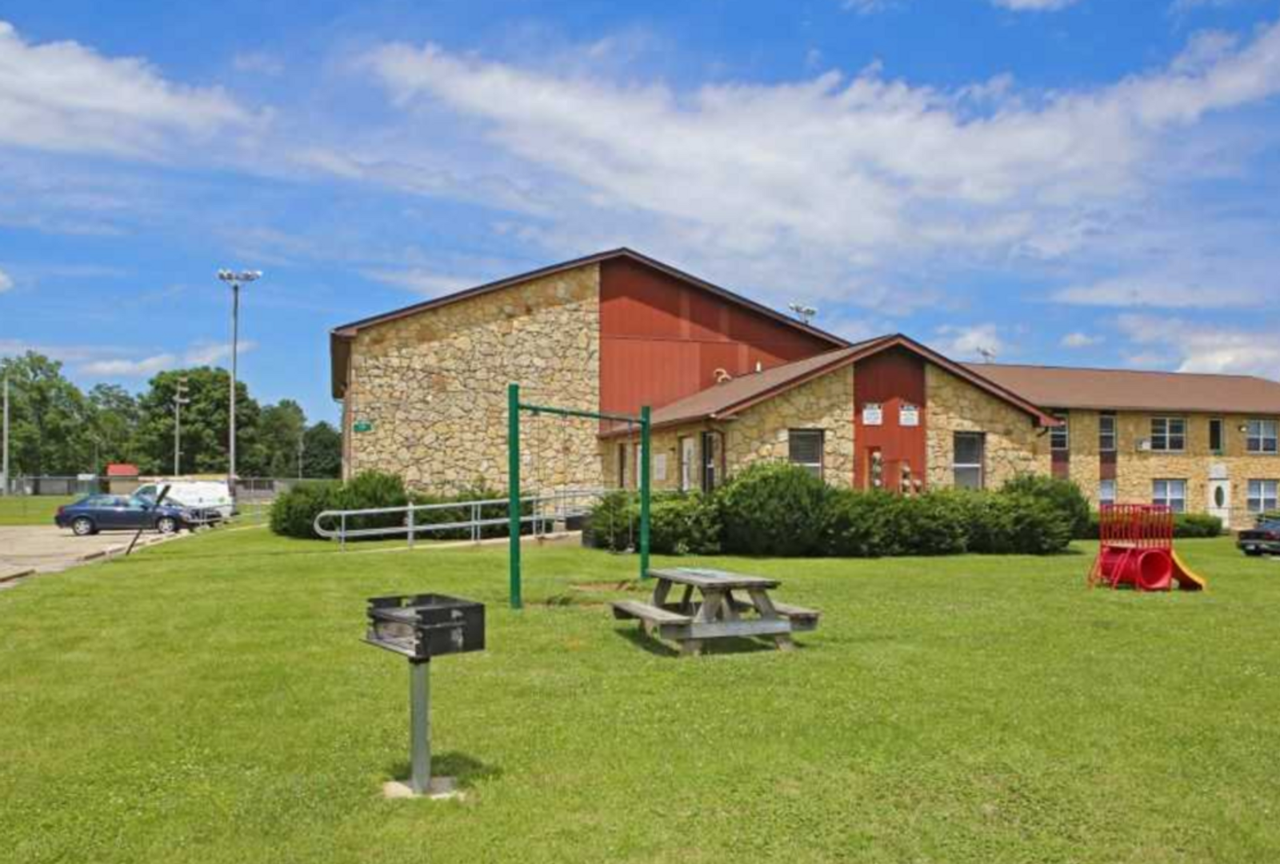 Stonebrook of West College Corner - Photo 4 of 13