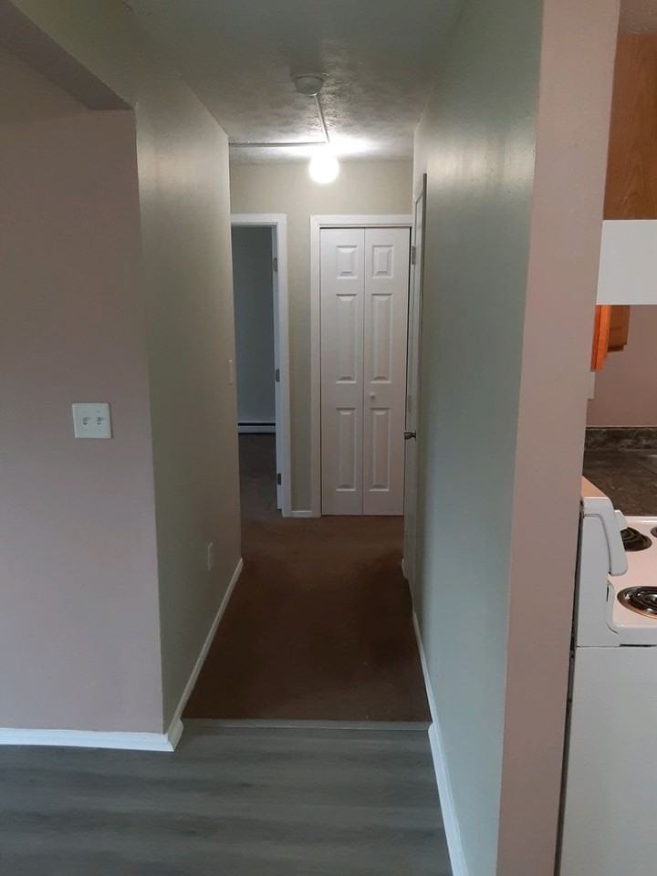 Stonebrook of West College Corner - Photo 7 of 13