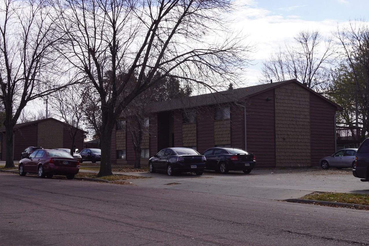 Holiday Manor (HOL4205) - Photo 3 of 12