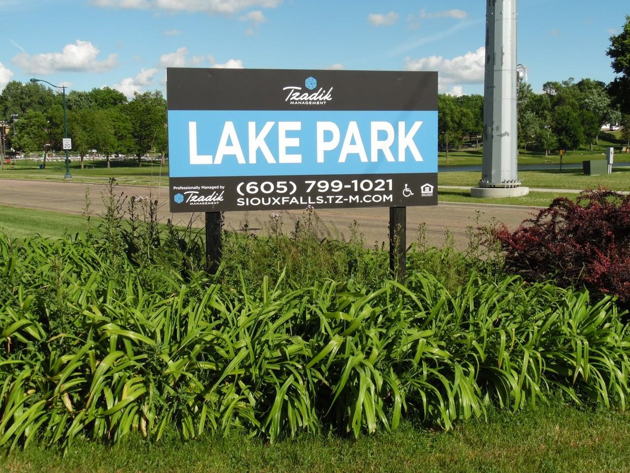 Lake Park (LAK1000) - Photo 7 of 19