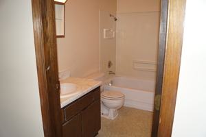 featured image of 1201 N Prairie Ave