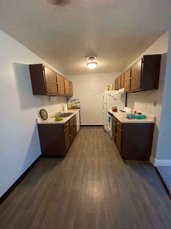Taylor's Place Apartments - Photo 7 of 19