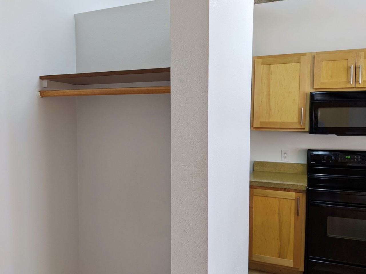 212 N Morton St - Photo 3 of 50