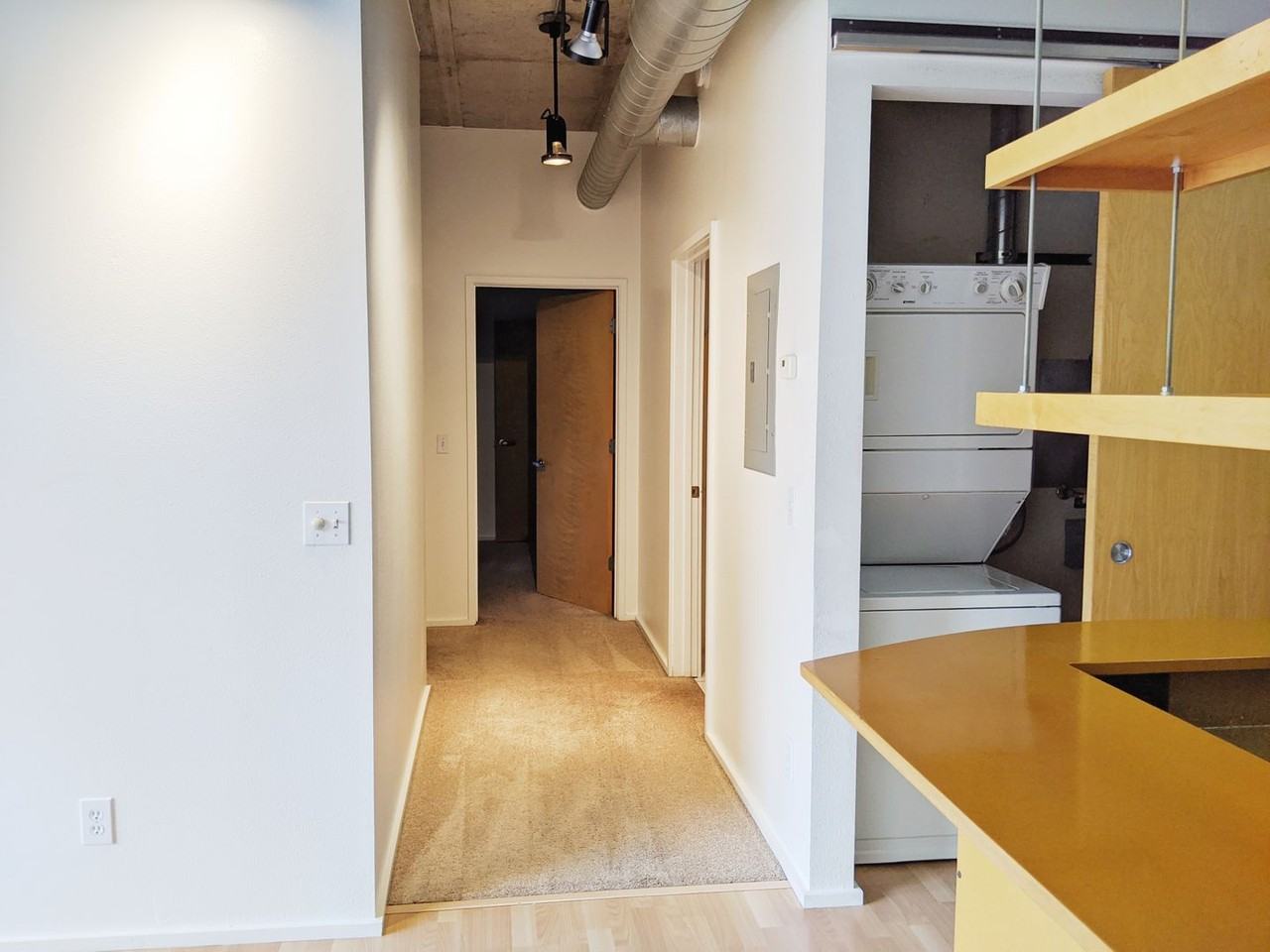 212 N Morton St - Photo 7 of 50