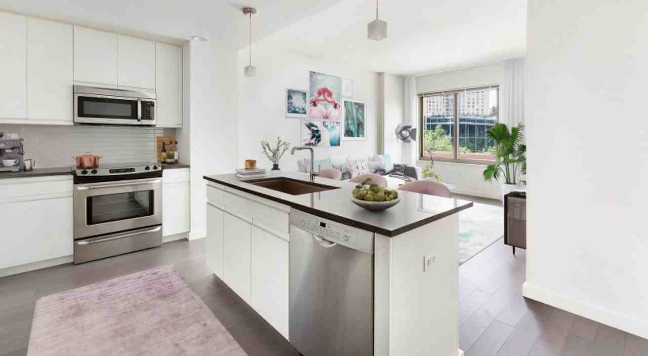 The Vine - Photo 7 of 9