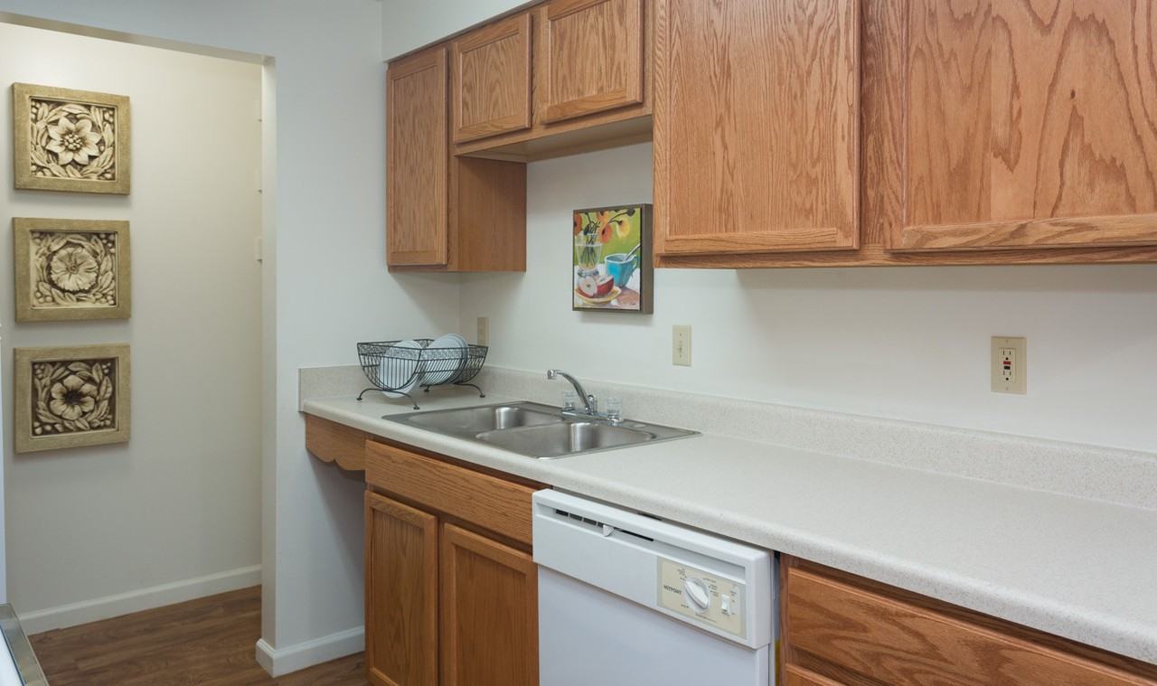 Ridgedale Townhomes - Photo 5 of 48