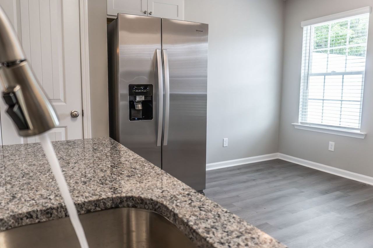 Wadley Circle - Photo 4 of 21