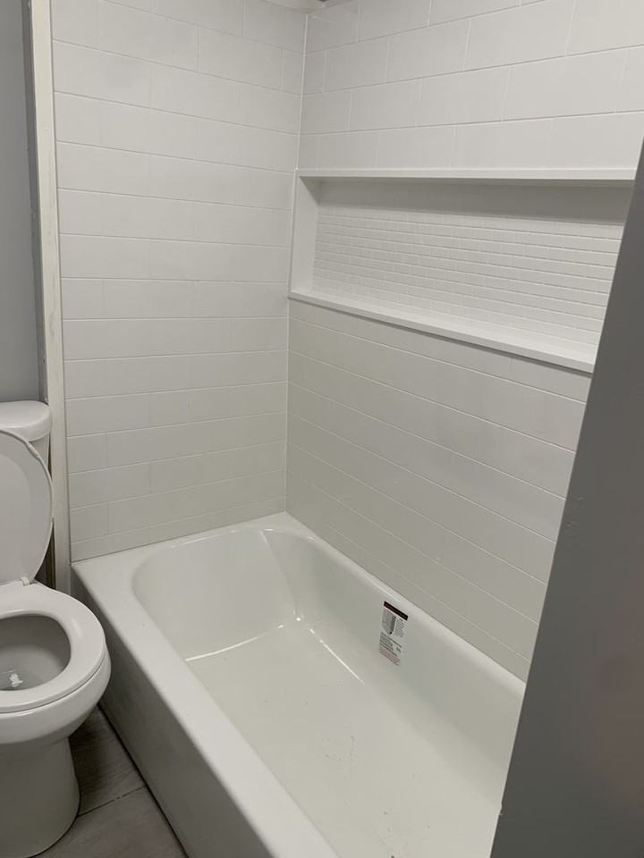 Rathbun St 125 - Photo 5 of 6