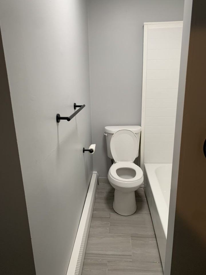 Rathbun St 125 - Photo 6 of 6