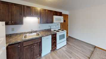 featured image of 119 Hyland Ave