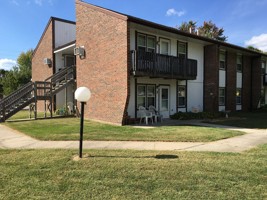 featured image of 404 Hillcrest Dr