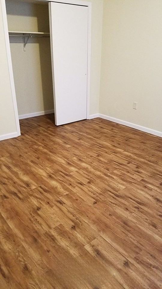 Dexter Grant Apartments - Photo 4 of 14
