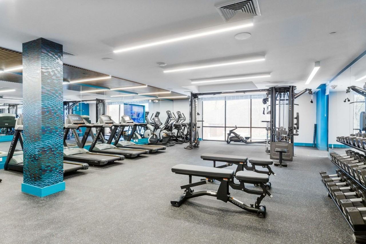 One Ten Enclave - Photo 5 of 50