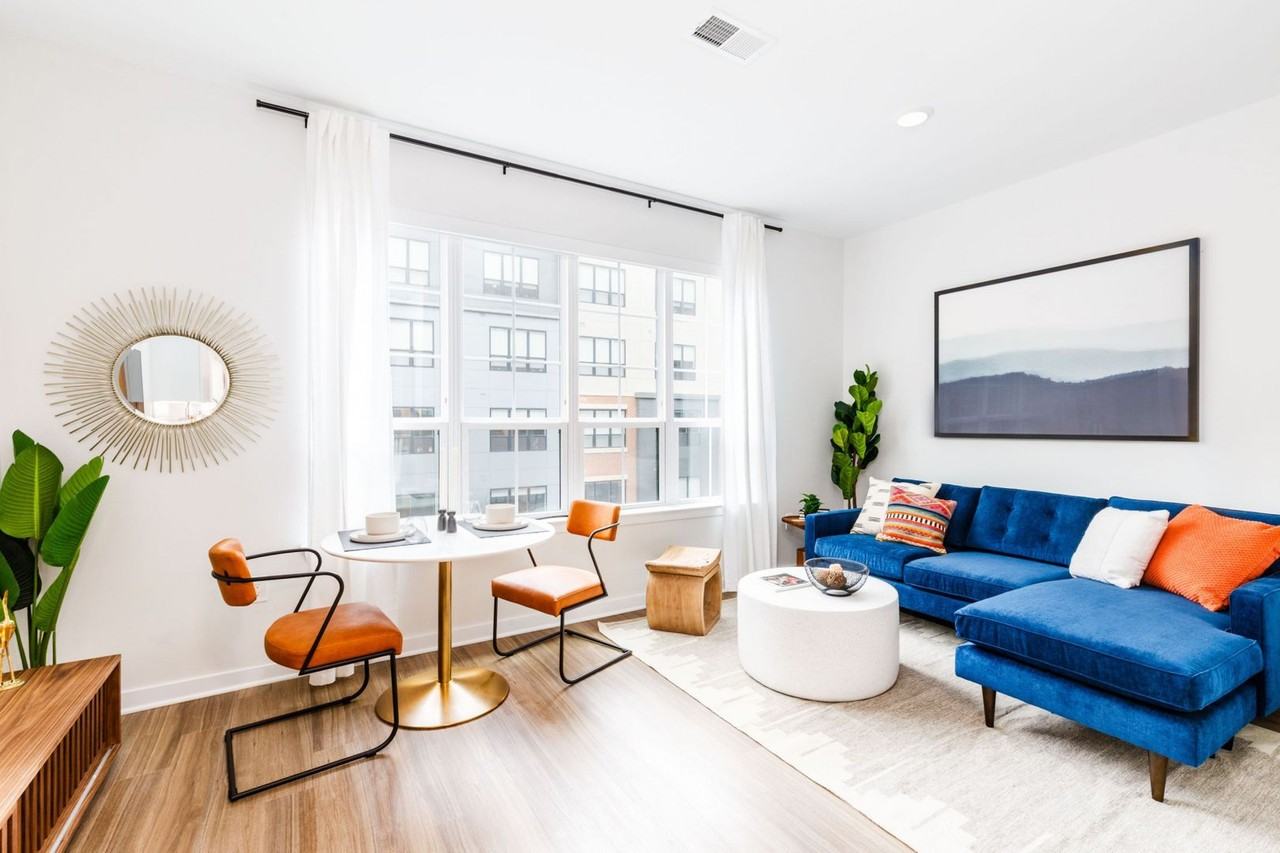 One Ten Enclave - Photo 5 of 50