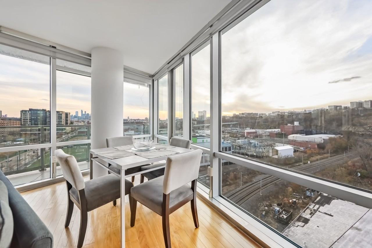 The Gateway Park Ave - Photo 5 of 50