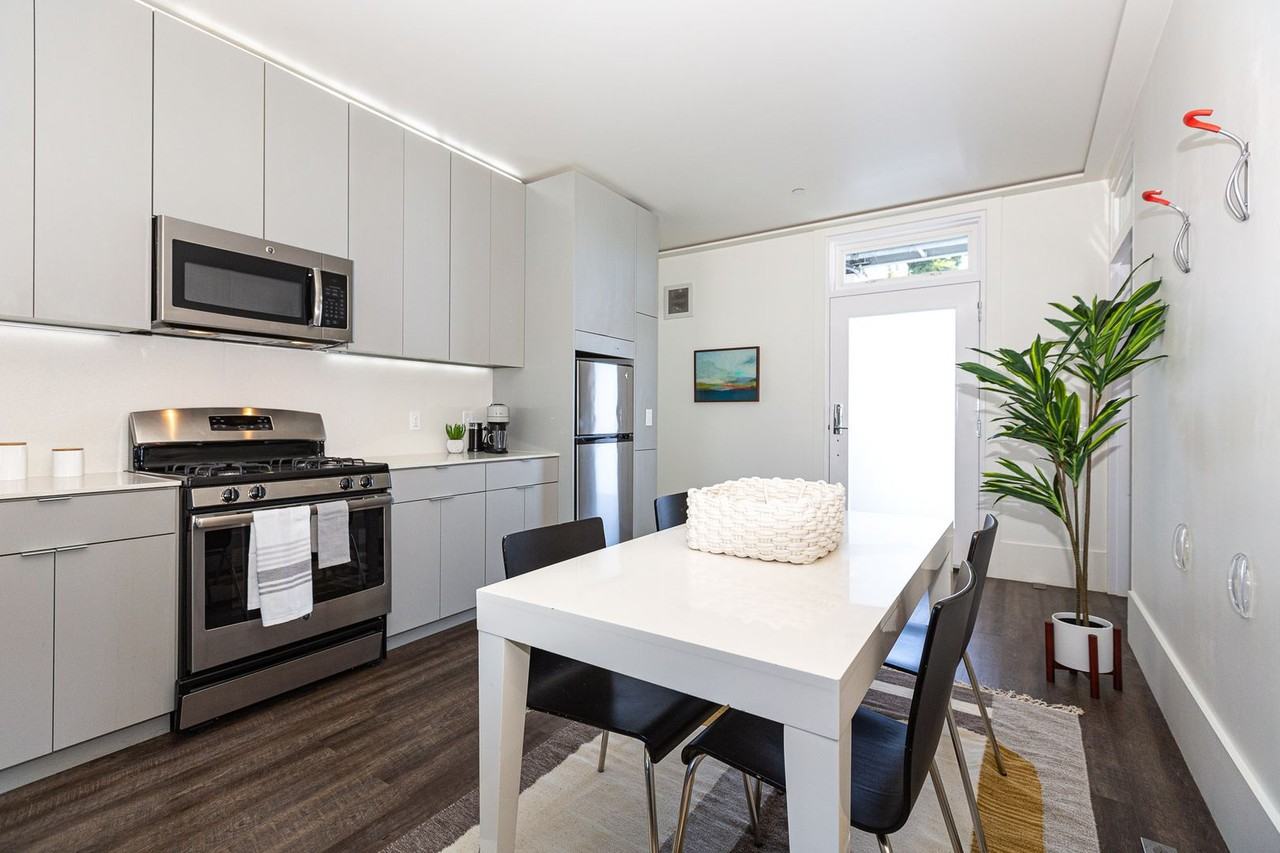 Garden Village Apartments Berkeley - Photo 5 of 50