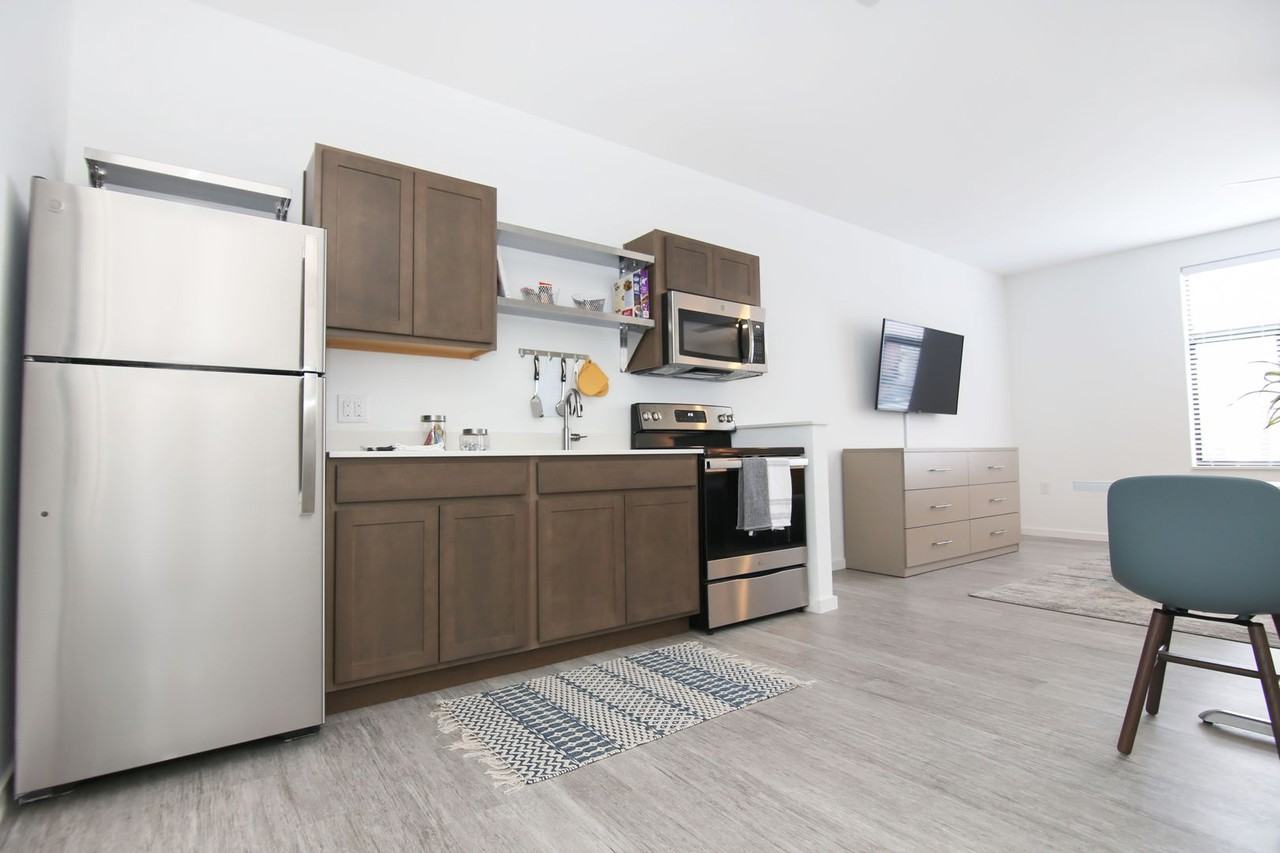 Studios180 - Photo 7 of 10