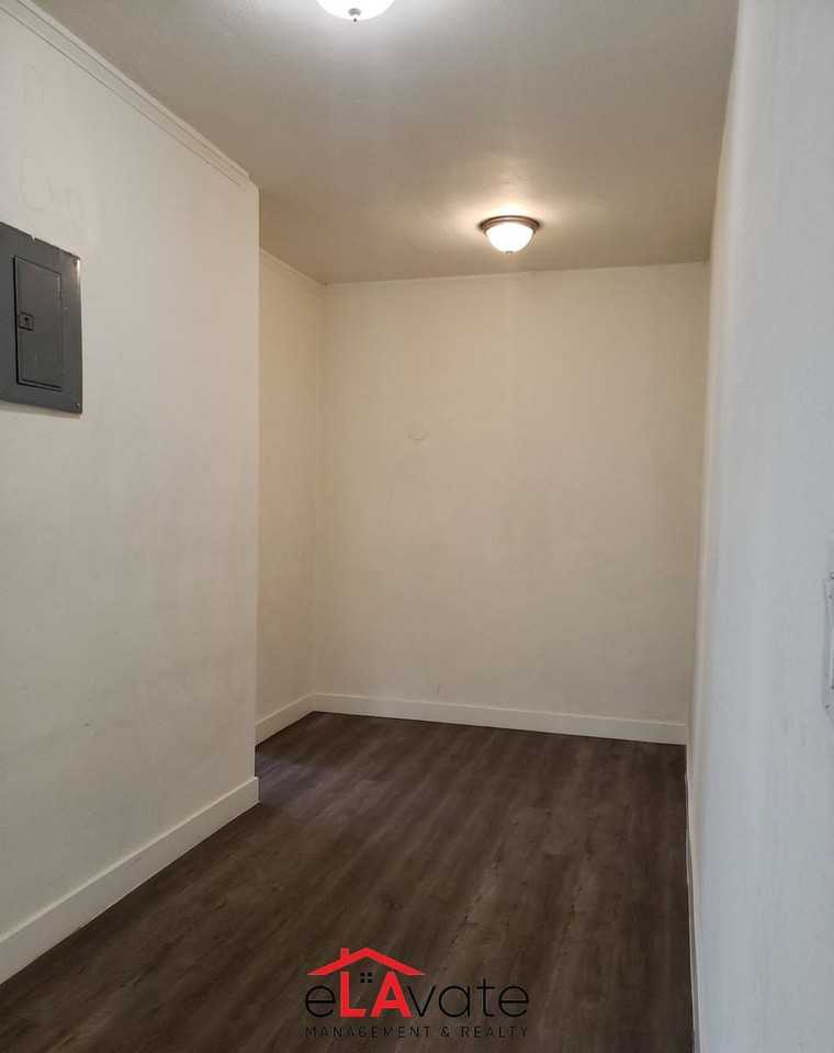 4203 S Olive St. - Photo 2 of 14