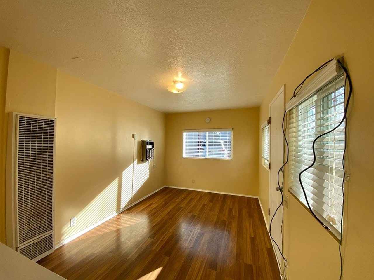 Third Street, 1404-1410 - Photo 5 of 25