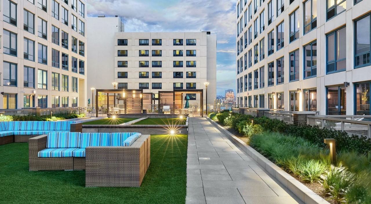 Hamilton Cove - Photo 3 of 50