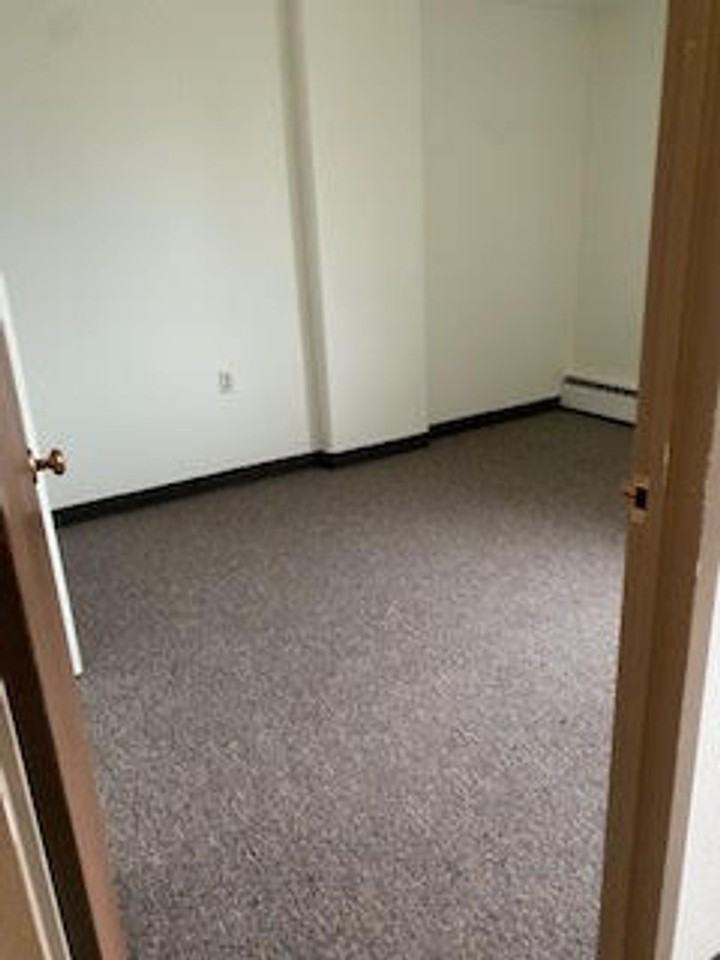 Valley View Apartments - Photo 2 of 10