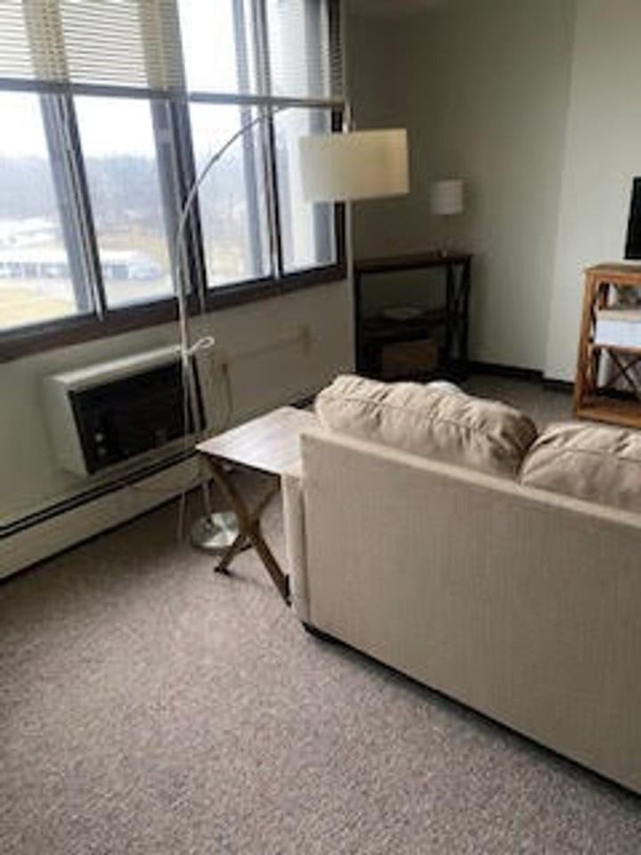 Valley View Apartments - Photo 3 of 10