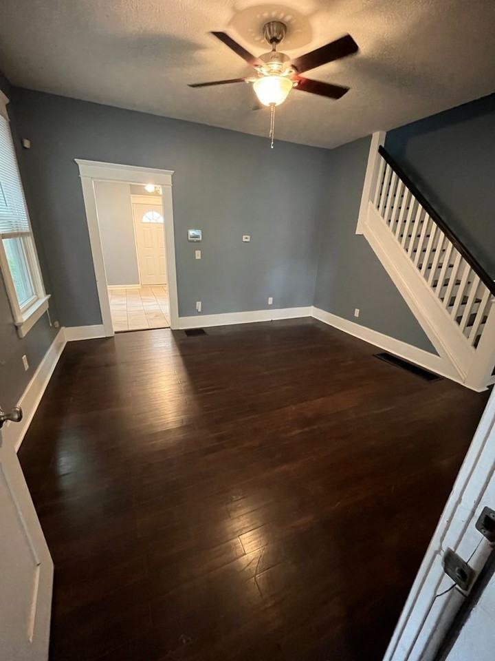 671-673 Kimball Pl - Photo 2 of 11