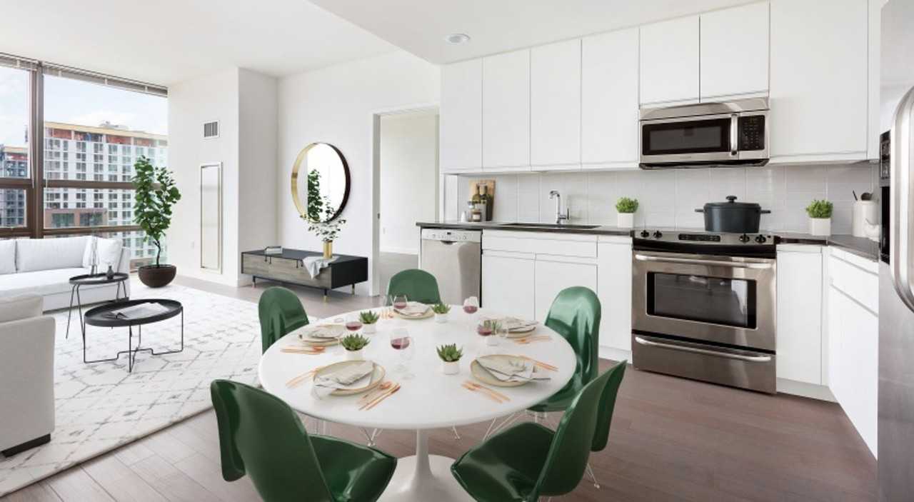 The Vine - Photo 4 of 50