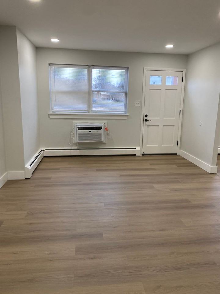 Park Manor Apartments - Photo 2 of 47