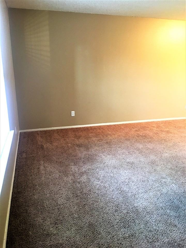 Windmill Apartments - Photo 2 of 36