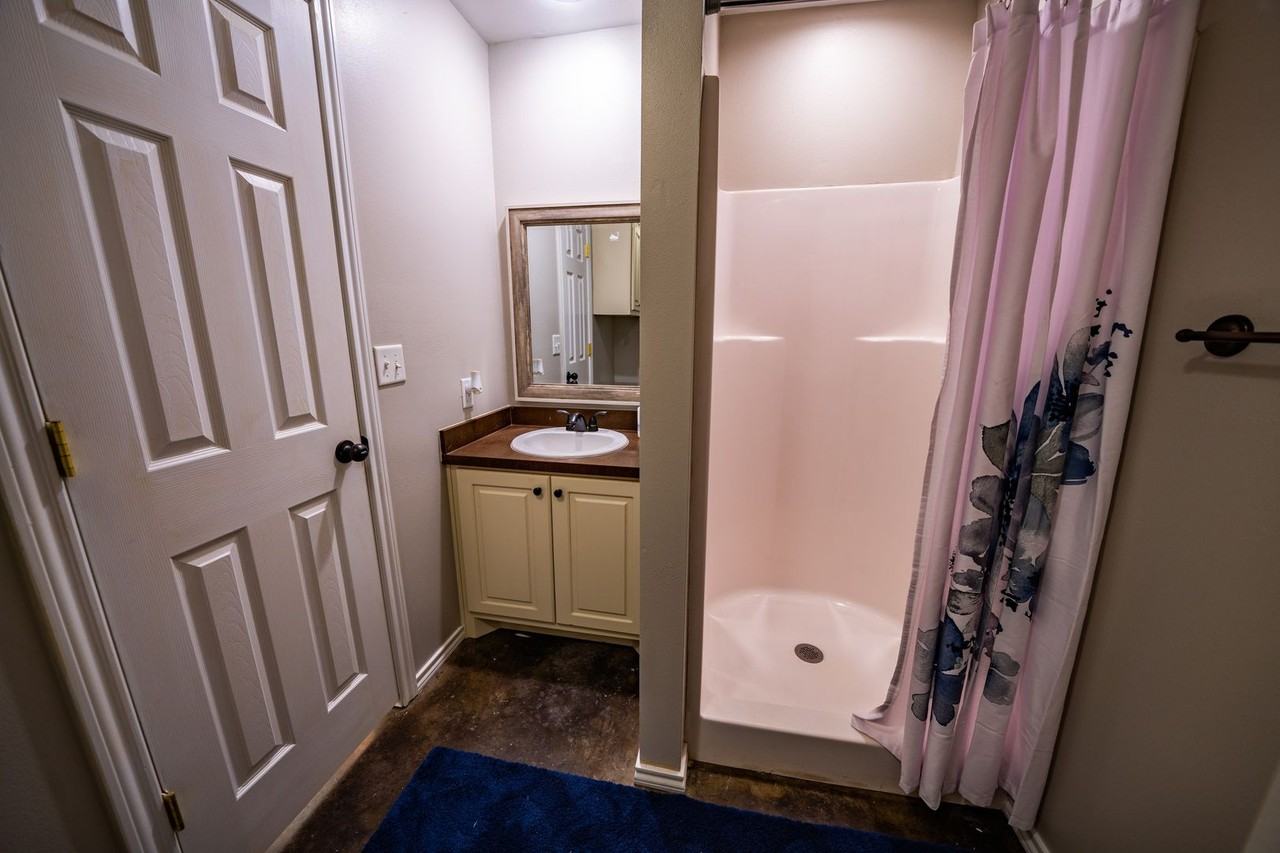 Southview Village - Photo 7 of 41