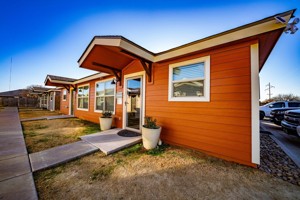 featured image of 1745 74th St