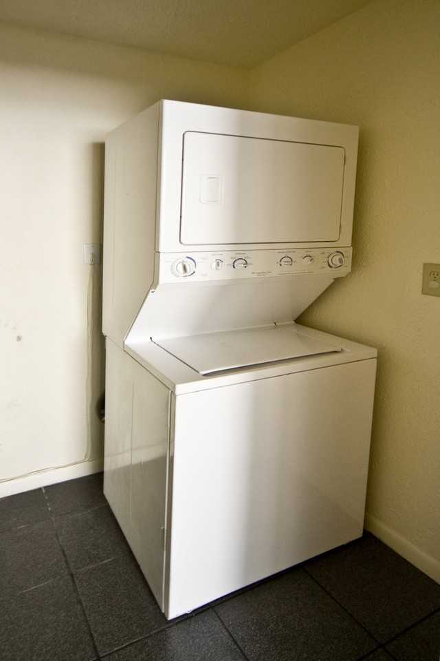 3208-3210 Warrensville Center Road - Photo 5 of 50